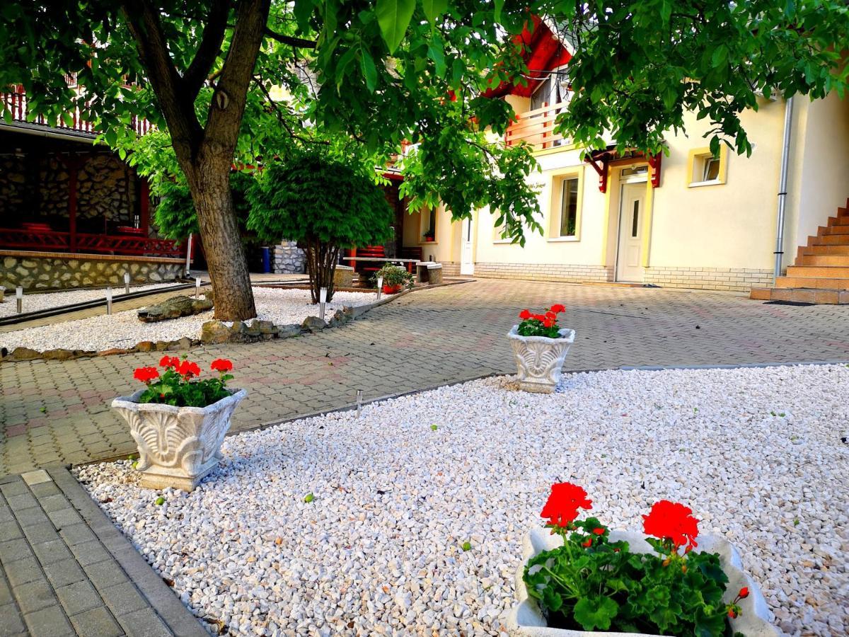 Zoeld Sziget Wellness Bed & Breakfast Egerszalok Luaran gambar